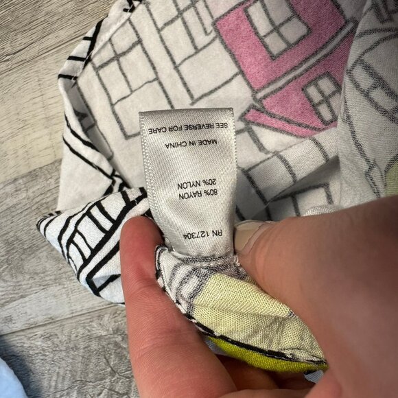 John Mark Eiffel Tower City Scene button down top size large L37 - Picture 3 of 5